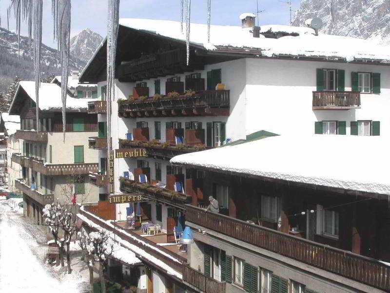 Hotel De Len Cortina dʼAmpezzo Exterior foto